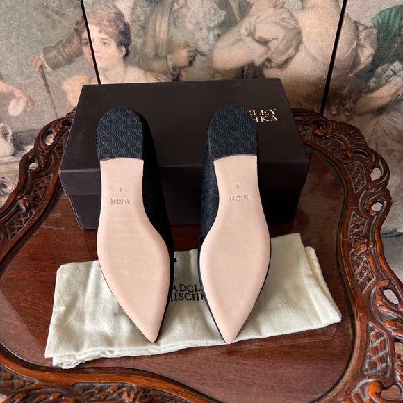Badgley Mischka Women's Mandy Loafer Flat - New in Box - Size 6 - Picture 6 of 14